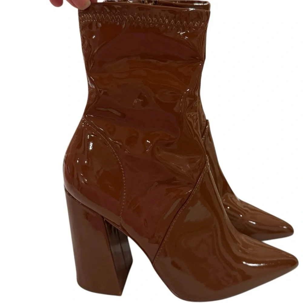 Steve Madden Glossy Brown Heeled Boots - Picture 6 of 11